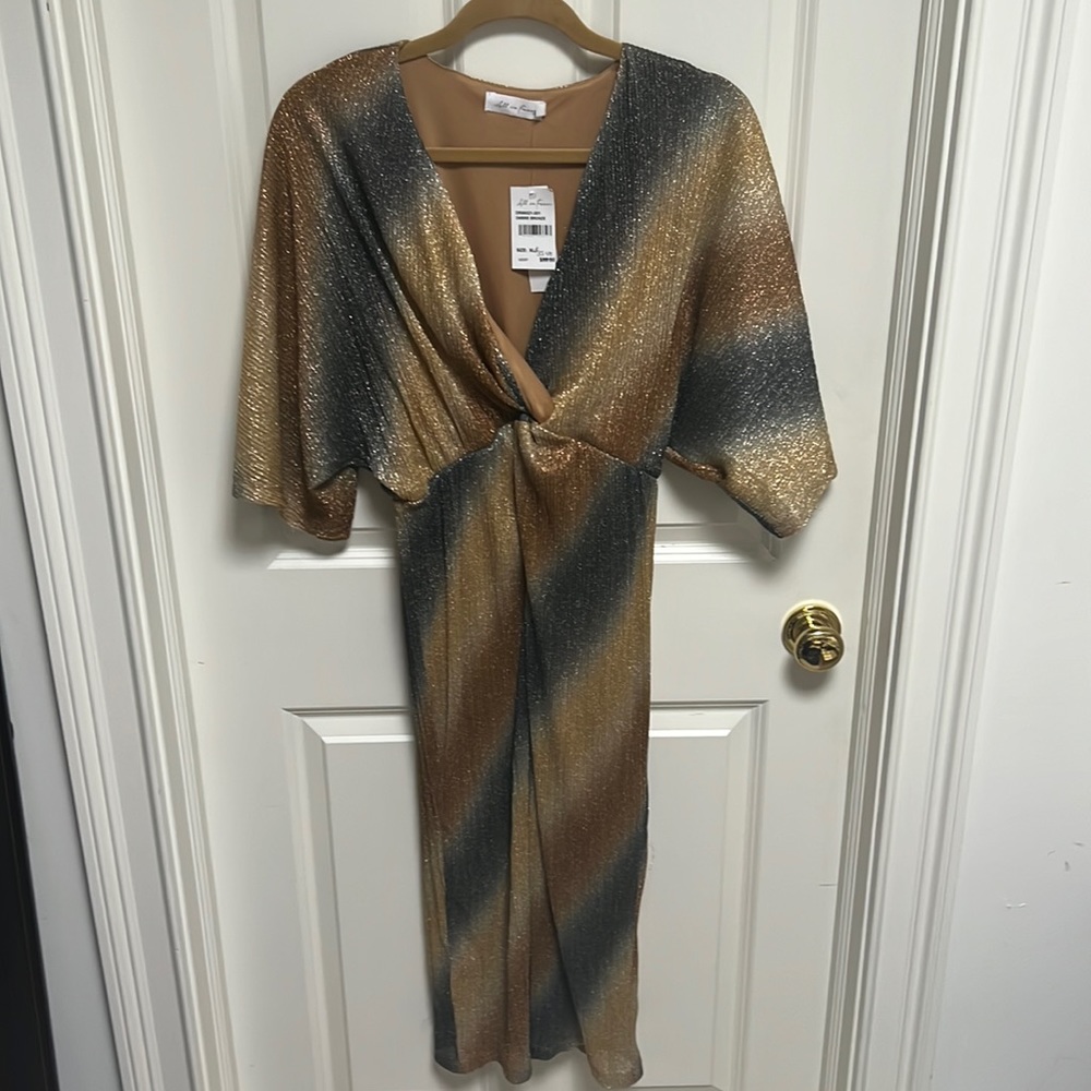 TAG ON All in Favor women’s dress
